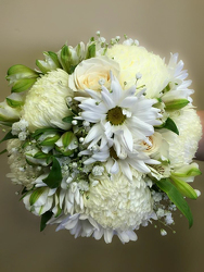 Chrysanthemum and Alstroemeria in White Flower Power, Florist Davenport FL